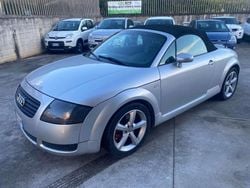 Argento Usata 2000 Audi TT Roadster Cabrio | 14.990 € (Molto cara)