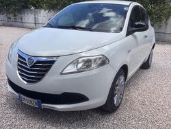Bianco Usata 2012 Lancia Ypsilon S Due volumi | 5600 € (Buon prezzo)