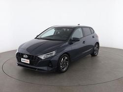 Grigio Usata 2023 Hyundai i20 Tre volumi | 16.099 € (Buon prezzo)