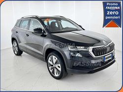 Nero Usata 2022 Skoda Karoq SportLine SUV | 23.900 € (Buon prezzo)
