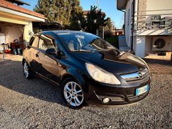 Nero Usata 2009 Opel Corsa Sport Due volumi | 4000 € (Cara)