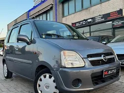 Viola Usata 2004 Opel Agila Cosmo Monovolume | 1990 € (Buon prezzo)