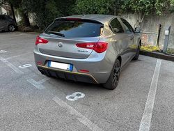 Grigio Usata 2019 Alfa Romeo Giulietta Due volumi | 17.500 € (Cara)