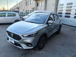 Argento Usata 2024 MG ZS Luxury SUV | 17.900 € (Cara)