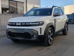 Bianco Nuova 2025 Dacia Duster Essentiel SUV | 23.350 € (Buon prezzo)