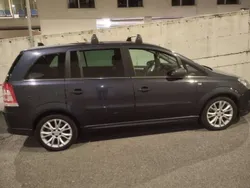 Usata 2009 Opel Zafira Cosmo Monovolume | 5000 € (Molto cara)