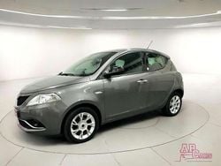 Grigio Usata 2015 Lancia Ypsilon Silver Due volumi | 6500 € (Buon prezzo)