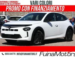 Bianco Nuova 2025 Lancia Ypsilon Due volumi | 20.400 € (Buon prezzo)