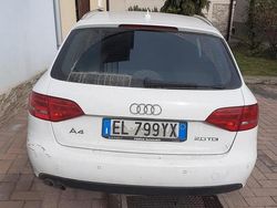 Usata 2010 Audi A4 Tre volumi | 3300 € (Super prezzo)