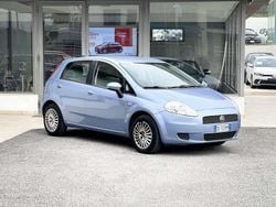 Blu Usata 2006 Fiat Grande Punto Due volumi | 4300 € (Buon prezzo)