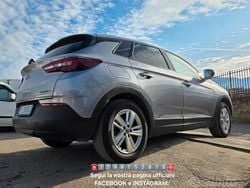 Grigio Usata 2018 Opel Grandland X Innovation SUV | 10.790 € (Buon prezzo)