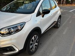 Usata 2017 Renault Captur SUV | 11.990 €