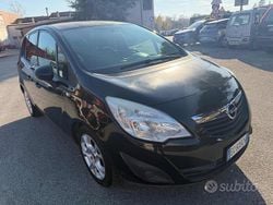 Nero Usata 2011 Opel Meriva Cosmo Monovolume | 1950 € (Ottimo prezzo)