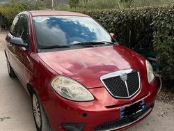 Rosso Usata 2007 Lancia Ypsilon Due volumi | 3200 € (Ottimo prezzo)