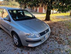 Usata 2003 Fiat Stilo | 700 €