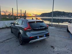 Usata 2014 Volvo V40 CC Station wagon | 7000 € (Ottimo prezzo)