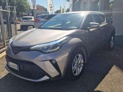 Argento Usata 2020 Toyota C-HR Business Edition SUV | 17.699 € (Buon prezzo)