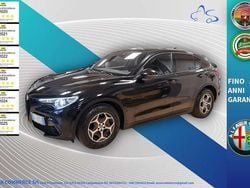 Nero vulcano Usata 2022 Alfa Romeo Stelvio Business SUV | 26.900 € (Ottimo prezzo)