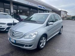 Grigio Usata 2006 Mercedes B200 Monovolume | 5900 € (Buon prezzo)