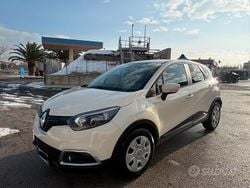 Usata 2014 Renault Captur SUV | 8900 € (Buon prezzo)
