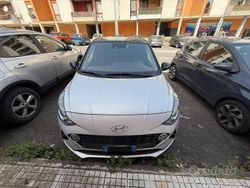 Grigio Usata 2021 Hyundai i10 Due volumi | 12.500 € (Buon prezzo)