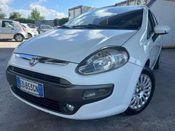 Bianco Usata 2010 Fiat Punto Evo Emotion Due volumi | 2250 € (Cara)