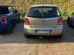 Grigio Usata 2006 VW Polo Tre volumi | 1900 € (Ottimo prezzo)