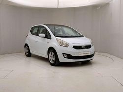 Bianco Usata 2013 Kia Venga Active Due volumi | 6500 € (Cara)