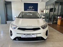 Bianco Usata 2022 Kia Stonic Urban SUV | 12.500 € (Buon prezzo)