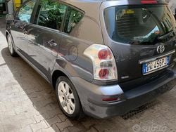 Usata 2008 Toyota Corolla Verso Monovolume | 3250 € (Buon prezzo)