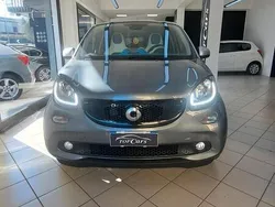 Grigio Usata 2015 Smart ForFour Proxy Tre volumi | 11.500 € (Molto cara)