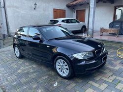 Usata 2011 BMW 116 Due volumi | 3800 € (Ottimo prezzo)
