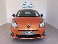 Arancione Usata 2009 Renault Twingo Dynamique Due volumi | 2990 € (Buon prezzo)