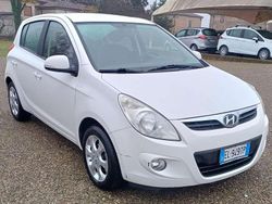 Bianco Usata 2012 Hyundai i20 Edition Due volumi | 5800 € (Buon prezzo)