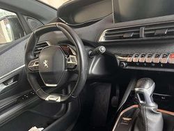 Usata 2020 Peugeot 3008 GT-line SUV | 18.500 € (Cara)