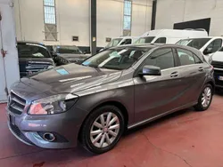 Grigio Usata 2015 Mercedes A180 Tre volumi | 11.900 € (Super prezzo)
