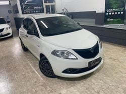 Bianco Usata 2019 Lancia Ypsilon S Due volumi | 9499 € (Buon prezzo)