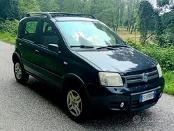 Usata 2005 Fiat Panda 4x4 Climbing Due volumi | 2700 € (Super prezzo)