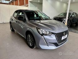 Grigio Usata 2022 Peugeot 208 Due volumi | 13.900 € (Buon prezzo)