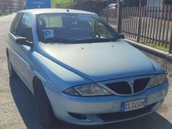 Blu/azzurro Usata 2003 Lancia Ypsilon Due volumi | 1000 € (Ottimo prezzo)