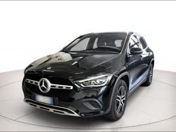 Nero notte Usata 2021 Mercedes GLA200 SUV | 31.900 € (Buon prezzo)