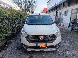 Bianco Usata 2021 Dacia Lodgy Monovolume | 8000 € (Ottimo prezzo)