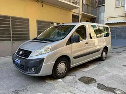 Grigio metallizzato Usata 2011 Fiat Scudo Family Monovolume | 9900 € (Super prezzo)