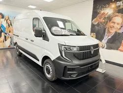 Bianco Nuova 2025 Renault Master Furgone | 24.900 € (Buon prezzo)
