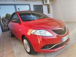 Rosso Usata 2016 Lancia Ypsilon Due volumi | 6900 € (Buon prezzo)