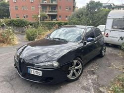 Nero Usata 2009 Alfa Romeo 147 Due volumi | 3000 € (Cara)