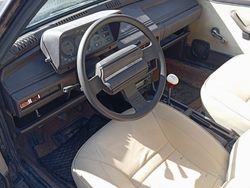 Nero Usata 1983 Alfa Romeo Giulietta Due volumi | 3000 €