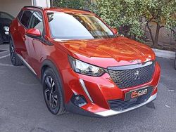 Rosso metallizzato Usata 2020 Peugeot 2008 Allure SUV | 14.990 € (Cara)