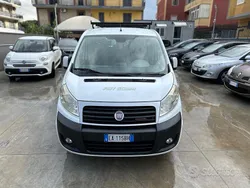 Bianco Usata 2009 Fiat Scudo Monovolume | 8999 € (Molto cara)