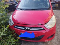 Rosso Usata 2012 Hyundai i10 Due volumi | 3000 € (Ottimo prezzo)